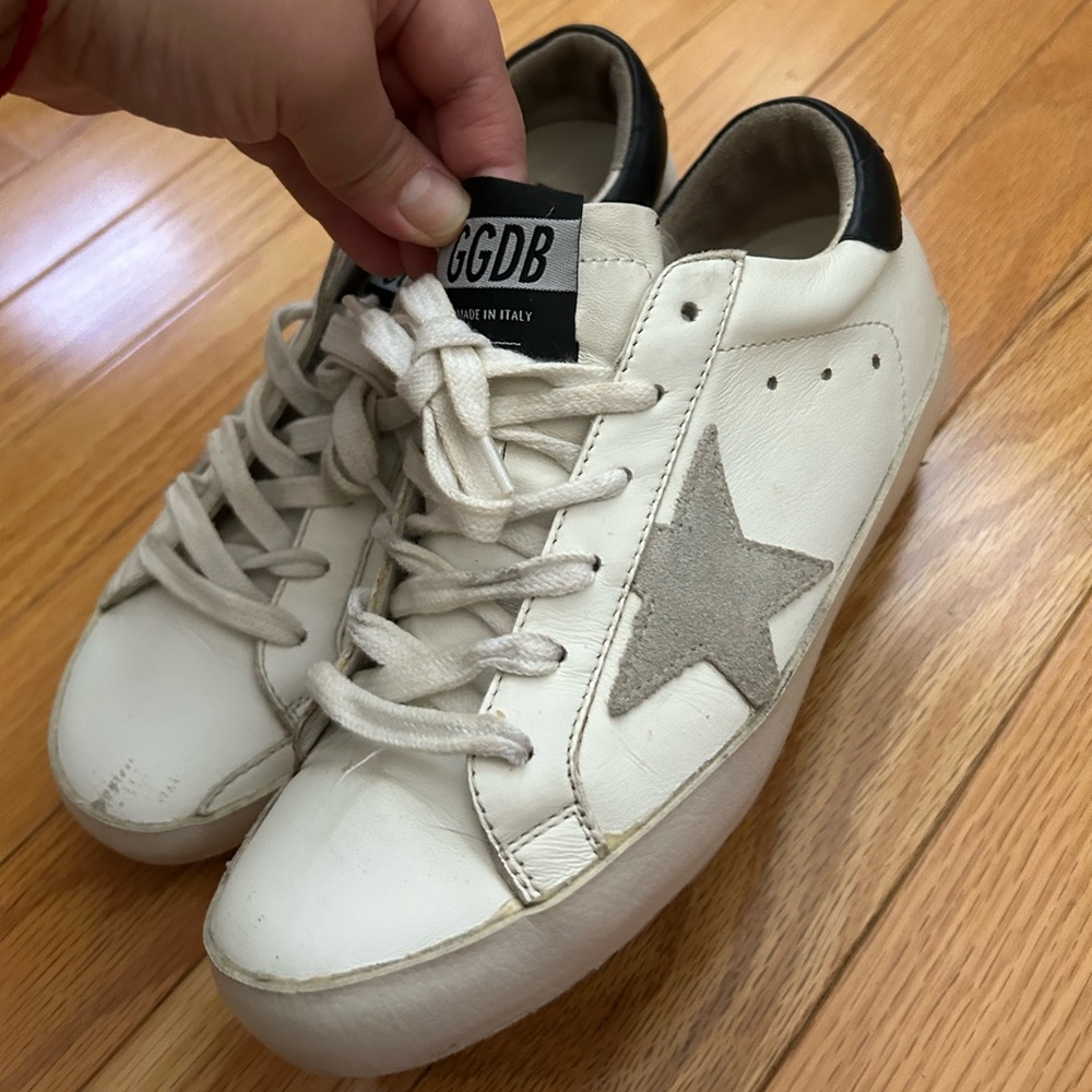 Classic Golden Goose Super-Star Sneakers. Size 36
